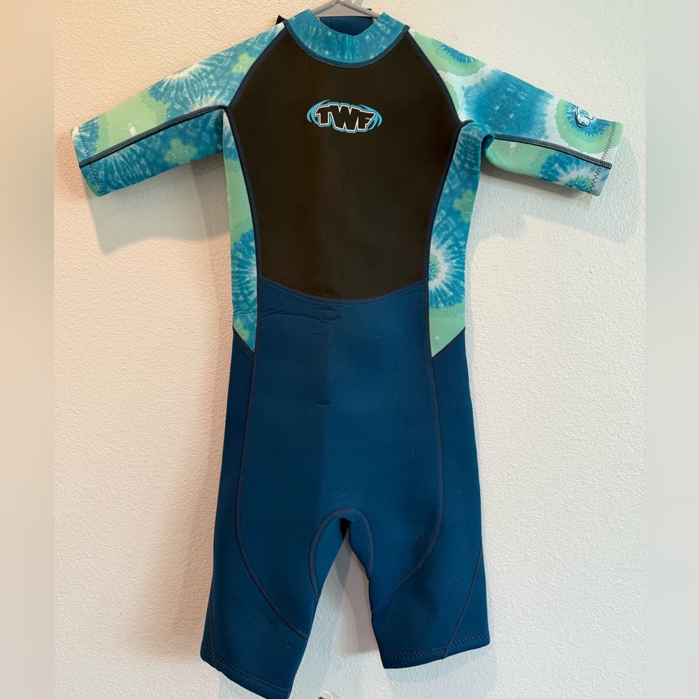 Kids Wetsuit- Black and Blue
